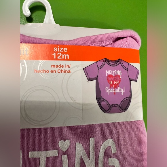 12m onesie shirt short sleeve melting hearts graphics front infant baby toddler - Picture 3 of 6